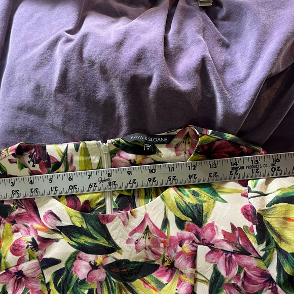 KAYA & SLOANE Floral Dress Sz S - Picture 6 of 7